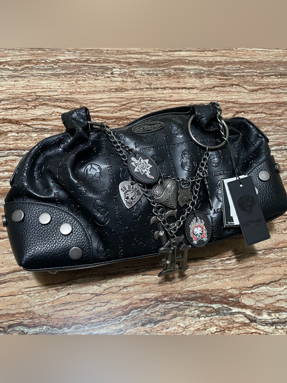 ED Hardy - Picture 6 of 6